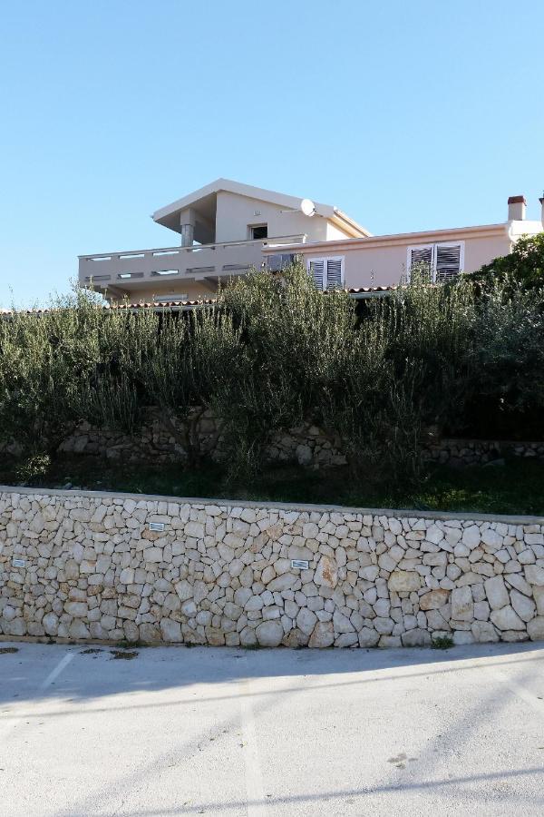 Apartments With A Parking Space Kolan, Pag - 16482 Zewnętrze zdjęcie